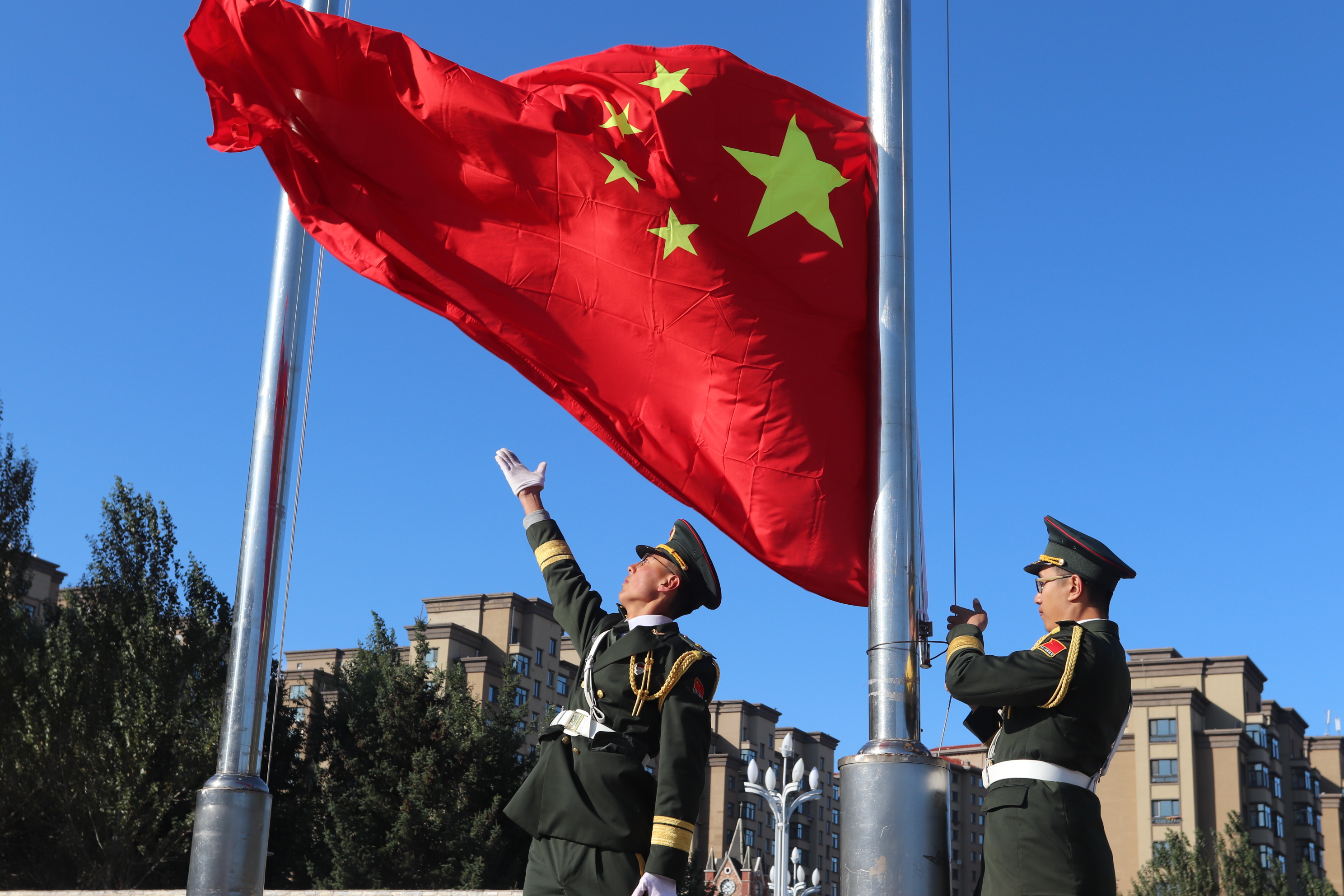 国旗下成长——尚德小学部庆祝新中国70周年主题活动-翰林国际教育