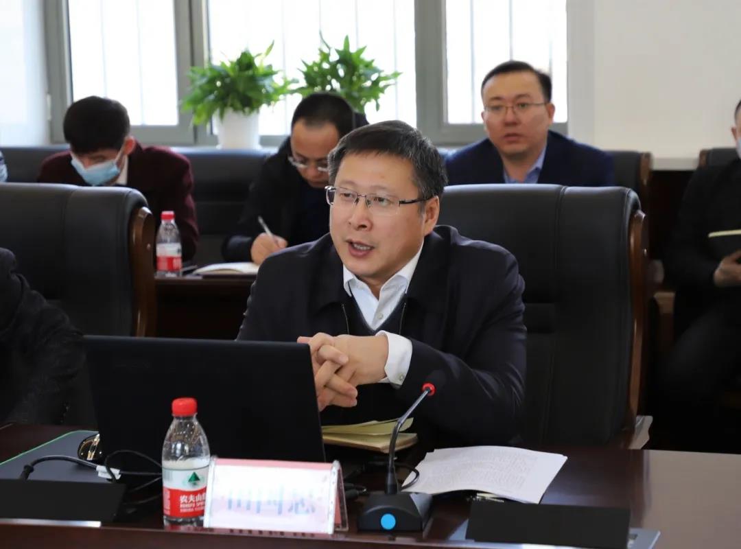 田国忠充分肯定了各部门2020年取得的成绩,在学校党委领导下,各部门